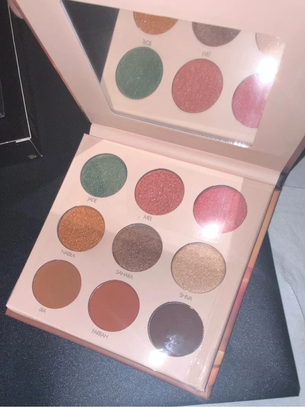 Illamasqua Eyeshadow Palette — Desert Rose Tones